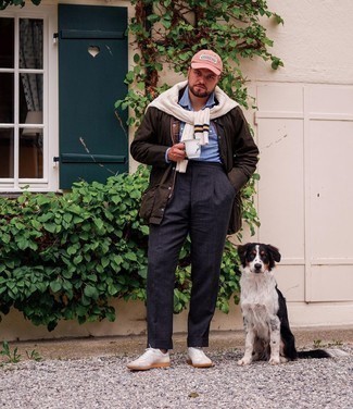 С чем носить свитер с v-образным вырезом мужчине