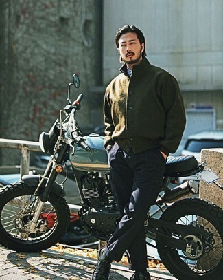 Как носить университетскую куртку с туфлями дерби