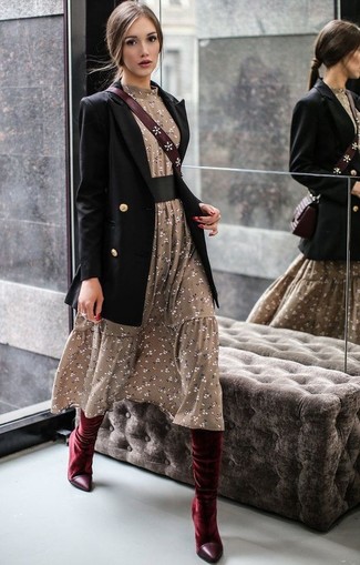 С чем носить бархатные сапоги