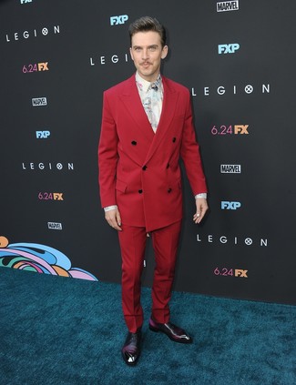 С чем носить фиолетовые оксфорды