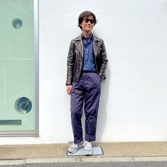 С чем носить фиолетовые брюки мужчине