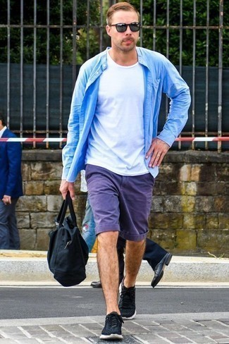 С чем носить фиолетовые шорты мужчине