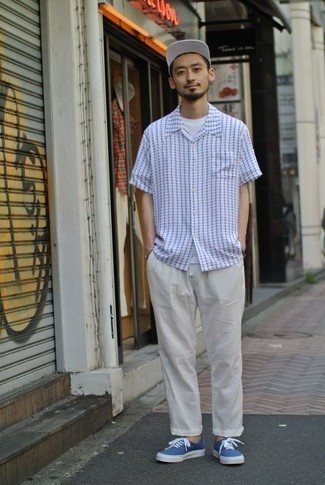 С чем носить бело-черную бейсболку мужчине