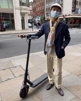 С чем носить бело-черную кепку мужчине