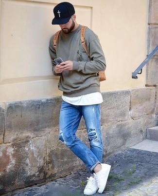 Какие свитшоты носить с бело-черной майкой мужчине