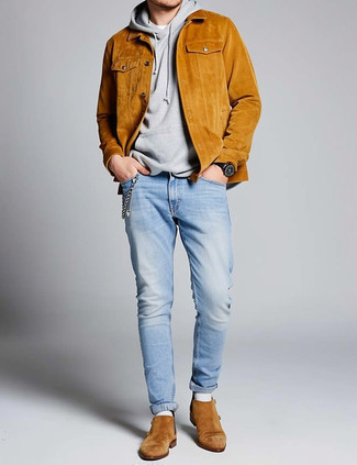 С чем носить бело-коричневые носки мужчине