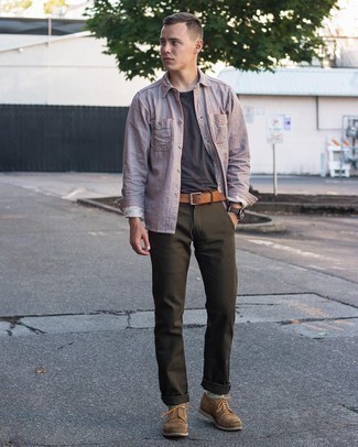 С чем носить бело-зеленые носки мужчине