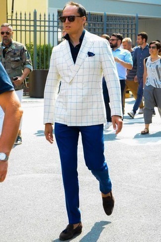 С чем носить бело-темно-синий пиджак мужчине