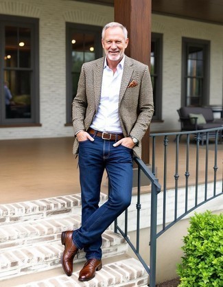 С чем носить бело-красно-синий пиджак мужчине