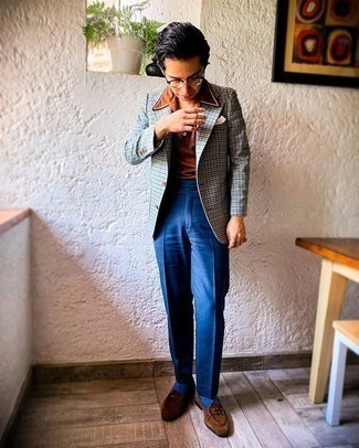 С чем носить бело-красно-синий пиджак мужчине