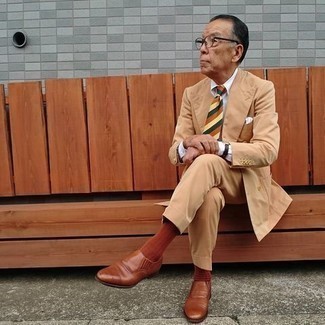 С чем носить бело-красно-синий галстук мужчине