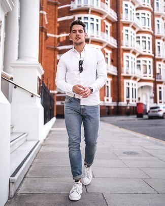 С чем носить бело-красный ремень мужчине