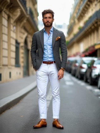 С чем носить бело-красные классические брюки мужчине