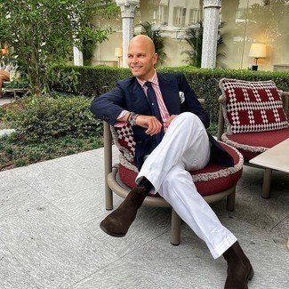 С чем носить бело-красные классические брюки мужчине