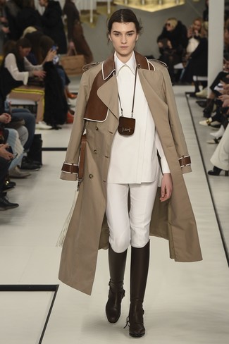 С чем носить бело-красные узкие брюки