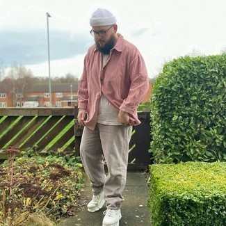 С чем носить белый браслет из бисера мужчине