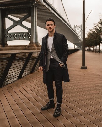 Как носить белый пиджак с черными брюками чинос