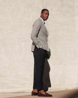 Как носить белый пиджак с черными классическими брюками мужчине