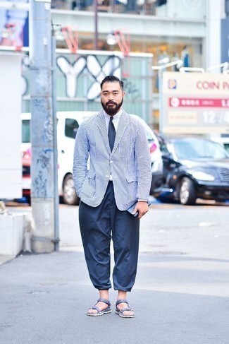 Какие брюки чинос носить с белым пиджаком