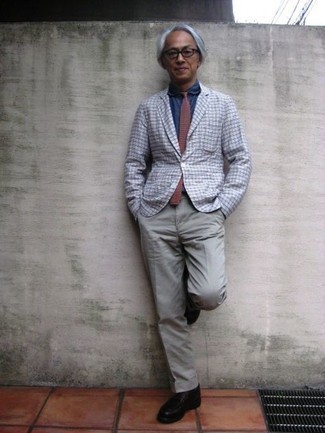 Какие лоферы носить с белым пиджаком мужчине