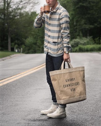 С чем носить белые высокие кеды из плотной ткани мужчине