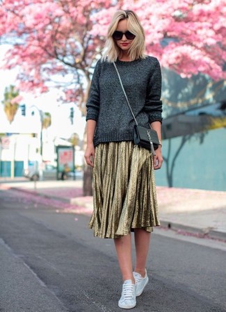 С чем носить белые низкие кеды из плотной ткани женщине