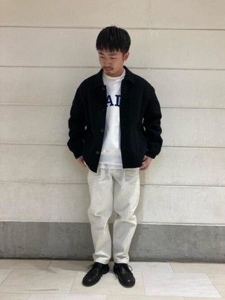 Какие ботинки дезерты носить с белыми брюками чинос