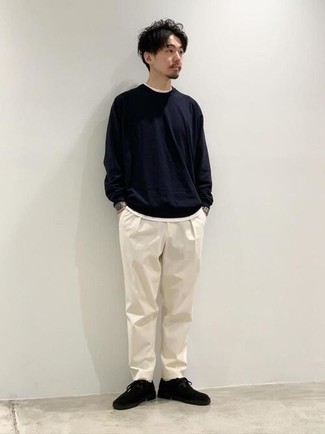 Какие ботинки дезерты носить с белыми брюками чинос