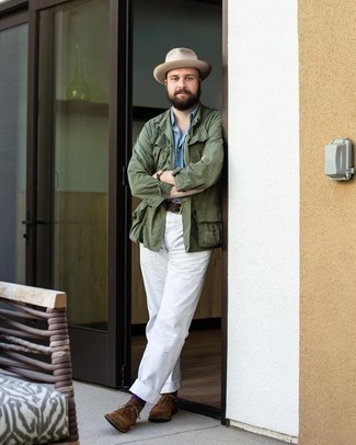 Какие ботинки дезерты носить с белыми брюками чинос