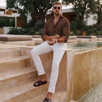 Какие сандалии носить с белыми брюками чинос