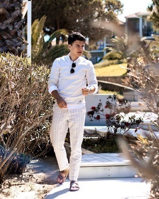 Какие сандалии носить с белыми брюками чинос