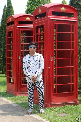 Какие сандалии носить с белыми брюками чинос