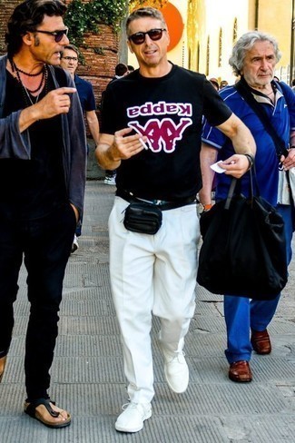 Как носить белые брюки чинос с белыми кроссовками