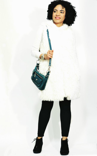 Какие ботильоны носить с белым свитером с круглым вырезом