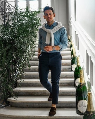 Какие монки носить с белым свитером с круглым вырезом