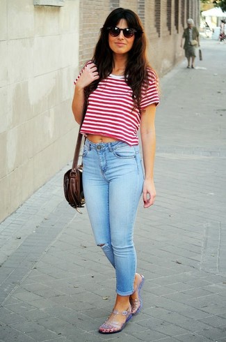 С чем носить белый укороченный топ