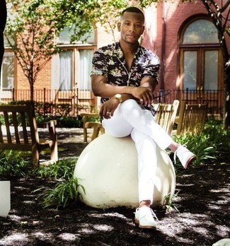 С чем носить белые туфли дерби