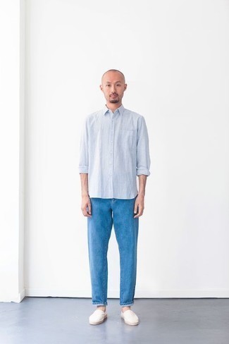 С чем носить белые эспадрильи мужчине