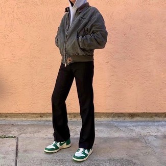 Как носить белый худи с серой джинсовой курткой мужчине