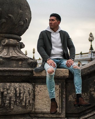 Какие джинсы носить с белым худи мужчине