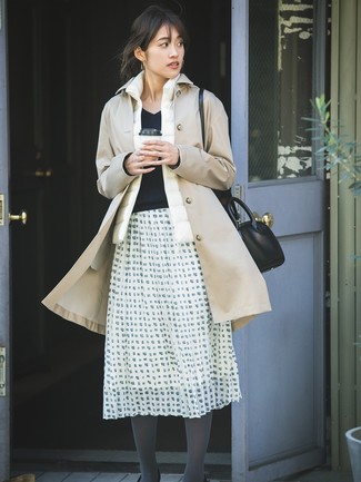 С чем носить белую куртку женщине