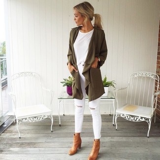 Какие ботильоны носить с белыми джинсами