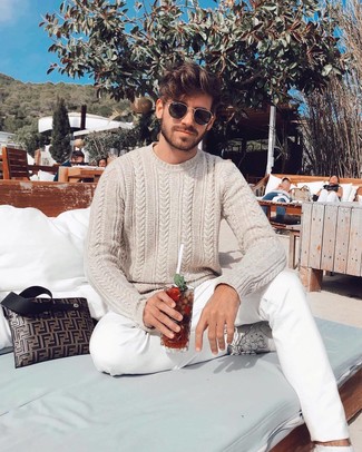 Какие кроссовки носить с белыми джинсами мужчине