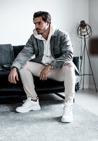 Какие кроссовки носить с белыми джинсами мужчине