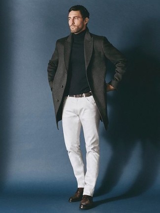 Какие повседневные ботинки носить с белыми джинсами мужчине