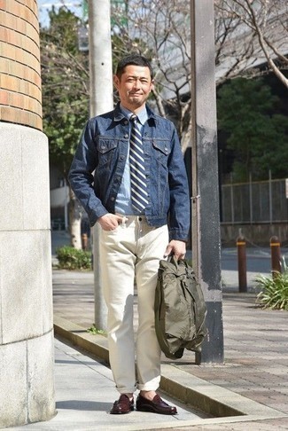 Какие джинсовые куртки носить с белыми джинсами мужчине