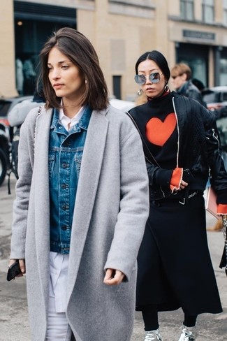 С чем носить белые джинсы женщине