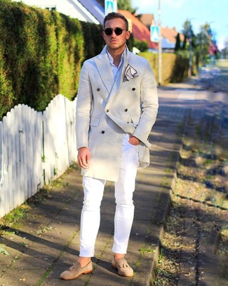 Какие лоферы носить с белыми джинсами мужчине