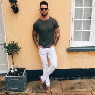 Какие лоферы носить с белыми джинсами мужчине