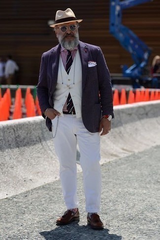 Какие лоферы носить с белыми джинсами мужчине